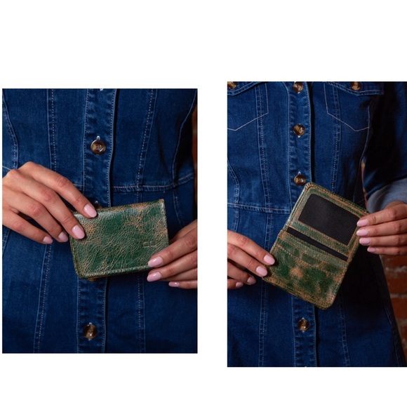 *FLASH SALE* NWT Bed Stu Jeor Small Wallet Card Holder Blue Sapphire Velvet $99 - Picture 10 of 10